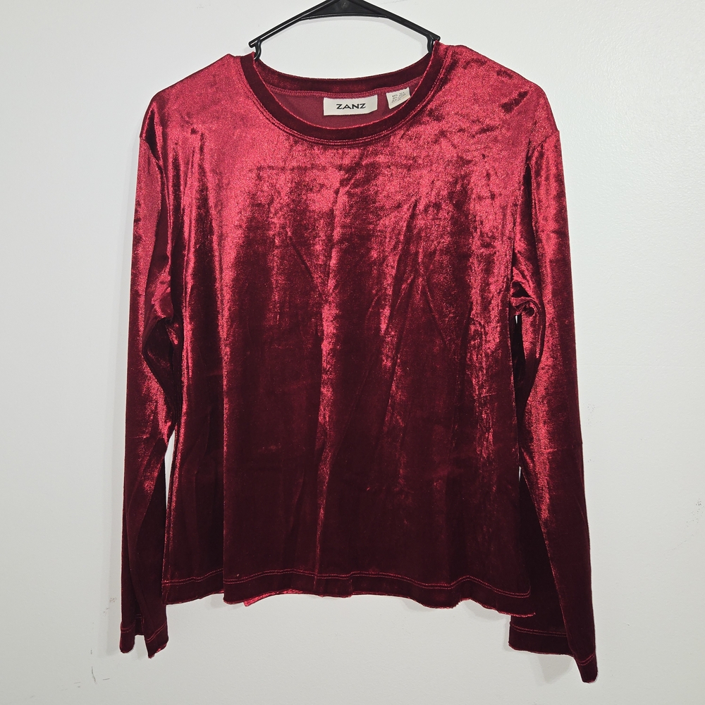 #33. ZANZ Women's Red Velvet Top Women Size M 80% SILK